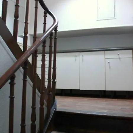 Petit Loft Centre Historique Proche Gare Tgv Apartmán *