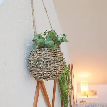 Petit Loft Centre Historique Proche Gare Tgv Apartmán *